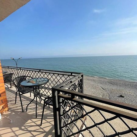 Leon Beach Hotel New Athos Exterior photo